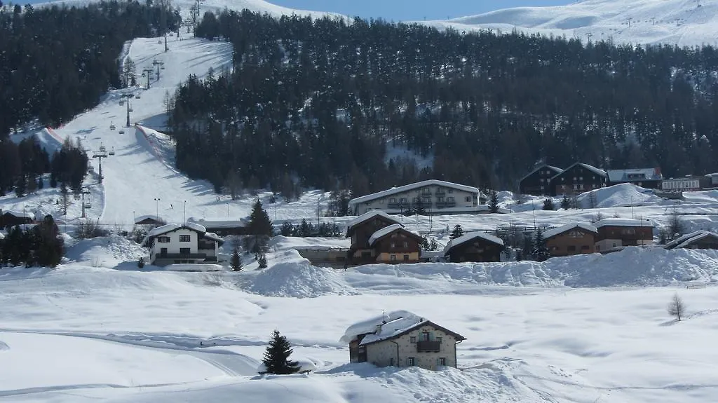 Residence Baita Cusini Livigno 3*,  Italy