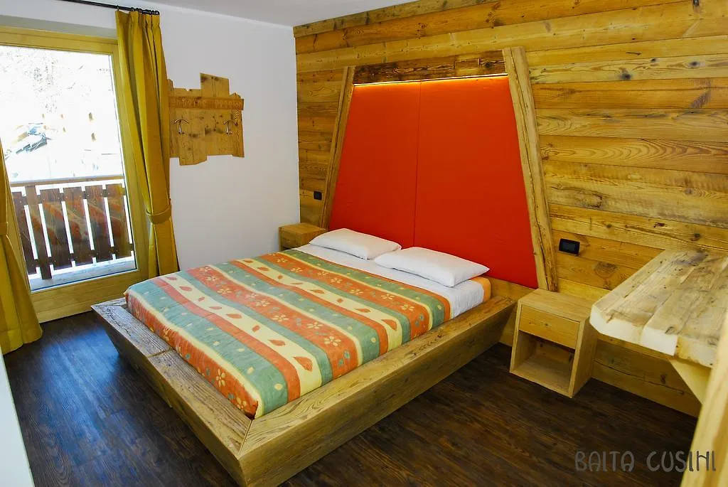 Residence Baita Cusini Livigno 3*,  Italy